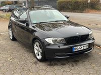 Gebraucht BMW 118 143 PS (105 kW) 2010 Schwarz Kleinwagen