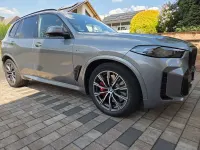Gebraucht BMW X5 Performance 489 PS (359 kW) 2024 Grau SUV
