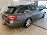 Gebraucht Mercedes E220 194 PS (142 kW) 2019 Grau Kombi