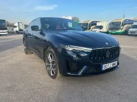 Gebraucht Maserati Levante 349 PS (256 kW) 2022 Blau SUV