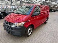 Gebraucht VW T6.1 110 PS (80 kW) 2020 Rot Van