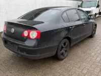 Second-hand VW Passat 105 CP (77 kW) 2005 Negru Berlinǎ