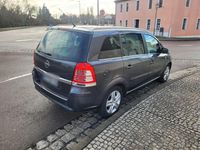Gebraucht Opel Zafira 140 PS (102 kW) 2011 Grau Van / Kleinbus