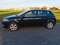 Gebraucht Kia Ceed 125 PS (91 kW) 2011 Schwarz Kleinwagen