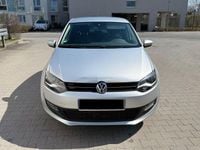 Second-hand VW Polo Team 86 CP (63 kW) 2010 Argintiu Hatchback