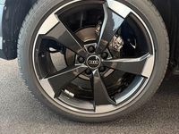 Gebraucht Audi Q2 S-Line 150 PS (110 kW) 2024 Grau SUV