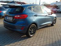 Gebraucht Ford Fiesta Cool & Connect 101 PS (74 kW) 2019 Chromablau metallic (metallic) Kleinwagen