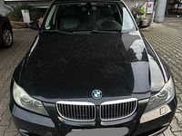 Gebraucht BMW 330 Performance 245 PS (180 kW) 2008 Schwarz Kombi
