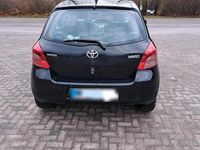 Gebraucht Toyota Yaris 87 PS (63 kW) 2009 Schwarz Kleinwagen