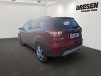Gebraucht Ford Kuga Titanium 182 PS (133 kW) 2019 Metallic) (rot SUV
