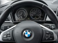 gebraucht BMW 218 Gran Tourer Sport Line i Aut.100KW LED Navi