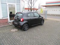 Gebraucht Smart ForFour Basis 71 PS (52 kW) 2017 Schwarz Kleinwagen