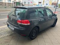 gebraucht VW Golf VI 1.6 TDI DSG *TüvNeu*Navi*Klima*Parkassistent*