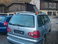 Gebraucht VW Sharan 115 PS (84 kW) 2004 Silber Van / Kleinbus