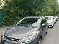 Gebraucht Ford Focus 116 PS (85 kW) 2013 Grau Kombi