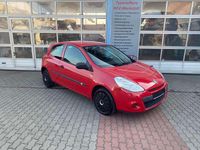 Gebraucht Renault Clio II 75 PS (55 kW) 2011 Rot Limousine