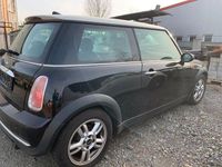 Usata Mini Cooper 116 CV (85 kW) 2005 Nero Utilitaria