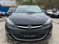 Gebraucht Opel Astra Exklusiv 140 PS (102 kW) 2015 Schwarz Kombi
