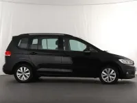 Gebraucht VW Touran Comfortline 150 PS (110 kW) 2018 Deep black perleffekt Van / Kleinbus