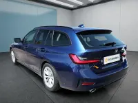 Gebraucht BMW 320 184 PS (135 kW) 2020 Blau Kombi