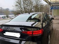 Gebraucht Audi A4 Basis 150 PS (110 kW) 2017 Schwarz Limousine