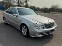 Gebraucht Mercedes E220 Avantgarde 150 PS (110 kW) 2003 Limousine
