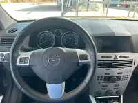 Gebraucht Opel Astra 140 PS (102 kW) 2009 Schwarz Coupé