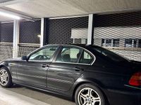 Gebraucht BMW 320 Sport Line 170 PS (125 kW) 2003 Schwarz Limousine
