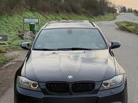 Gebraucht BMW 325 204 PS (150 kW) 2010 Schwarz Kombi