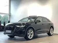 Gebraucht Audi Q8 Sport 286 PS (210 kW) 2021 Orcas schwarz (metallic) SUV