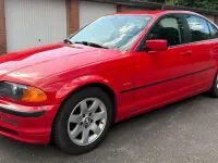 Gebraucht BMW 323 170 PS (125 kW) 2000 Rot Limousine