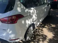 Gebraucht Ford B-MAX Titanium 101 PS (74 kW) 2013 Weiß Van / Kleinbus