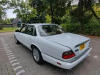 Gebraucht Jaguar X300 240 PS (176 kW) 1997 Weiß Limousine