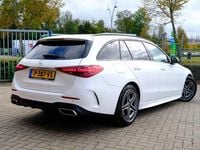 Gebraucht Mercedes C180 AMG line 170 PS (125 kW) 2022 Weiß Kombi