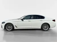 Gebraucht BMW 530 Sport Line 286 PS (210 kW) 2023 Alpinweiß uni Limousine