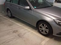 Gebraucht Mercedes E220 170 PS (125 kW) 2014 Grau Kombi
