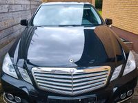 Gebraucht Mercedes E200 Elegance 184 PS (135 kW) 2009 Schwarz Limousine