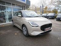 Neu Suzuki Swift Comfort 83 PS (61 kW) 2025 Burning red Kleinwagen