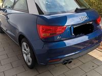 Gebraucht Audi A1 Sport 125 PS (91 kW) 2015 Blau Kleinwagen
