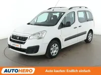 Gebraucht Peugeot Partner Active 98 PS (72 kW) 2018 Weiß Van / Kleinbus