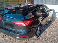 Gebraucht Ford Focus Titanium 150 PS (110 kW) 2020 Schwarz Kombi