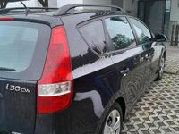 Gebraucht Hyundai i30 90 PS (66 kW) 2011 Schwarz Kombi
