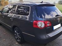 Gebraucht VW Passat Highline 122 PS (89 kW) 2009 Islandgrau Kombi