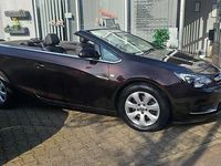 Gebraucht Opel Cascada Ultimate 120 PS (88 kW) 2016 Weinrot Cabrio