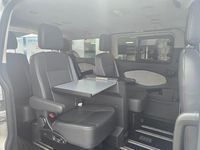 Gebraucht Ford Tourneo 170 PS (125 kW) 2018 Silber Kombi