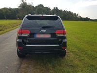 gebraucht Jeep Grand Cherokee Overland 3.0 V6 M.-Jet 184kW ...