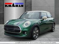 Gebraucht Mini Cooper 136 PS (100 kW) 2020 British racing green iv metallic Kleinwagen