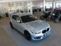 Gebraucht BMW 116 Advantage 116 PS (85 kW) 2019 Glaciersilber (metallic) Kleinwagen