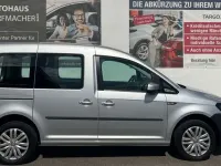 Gebraucht VW Caddy Trendline 125 PS (91 kW) 2015 Silber Van / Kleinbus