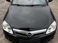 Gebraucht Opel Tigra 90 PS (66 kW) 2008 Schwarz Cabrio